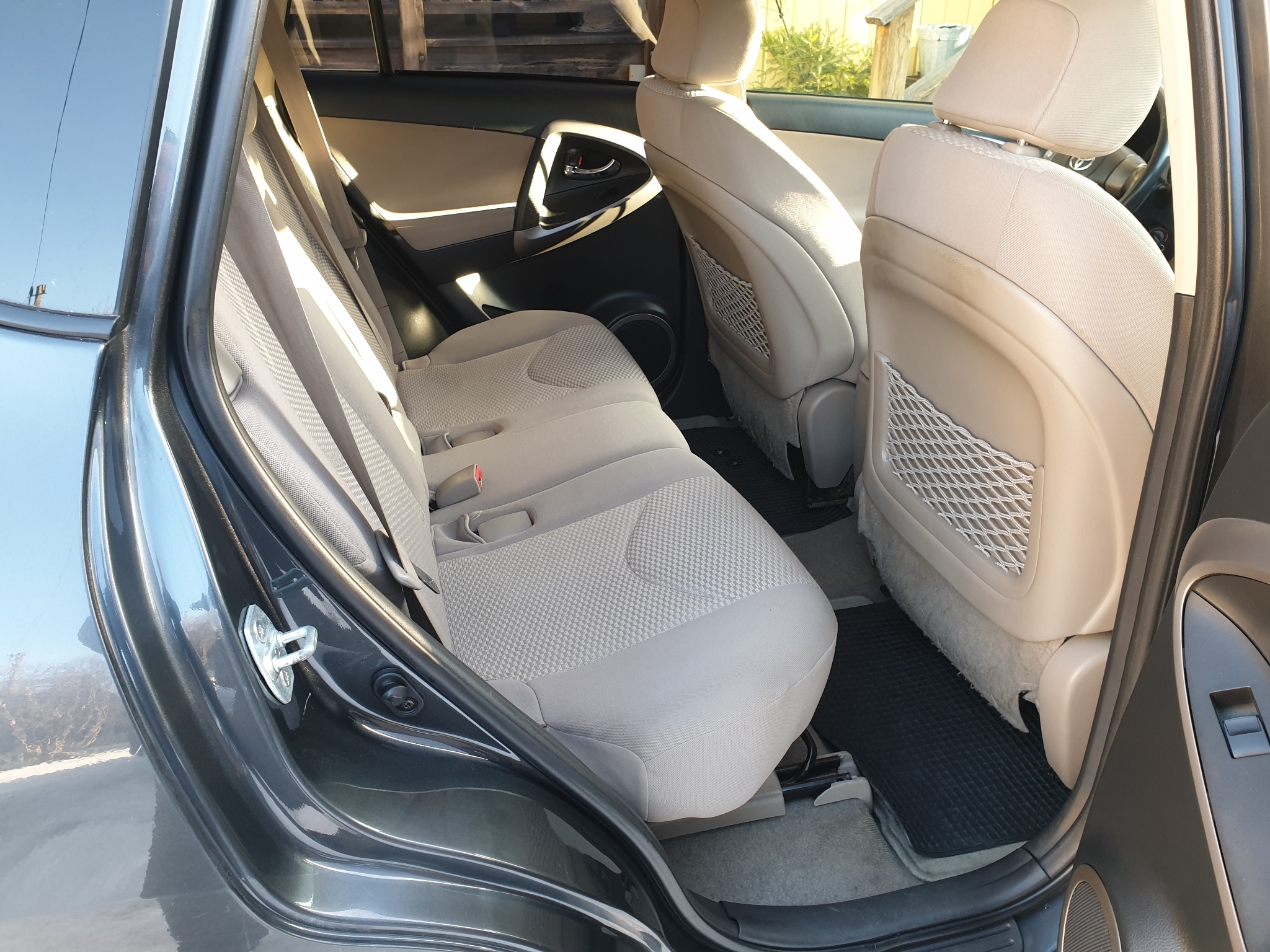 Toyota RAV4 2.0 VVT-i 4x4 Automat 152hk 2006, bild 5/43