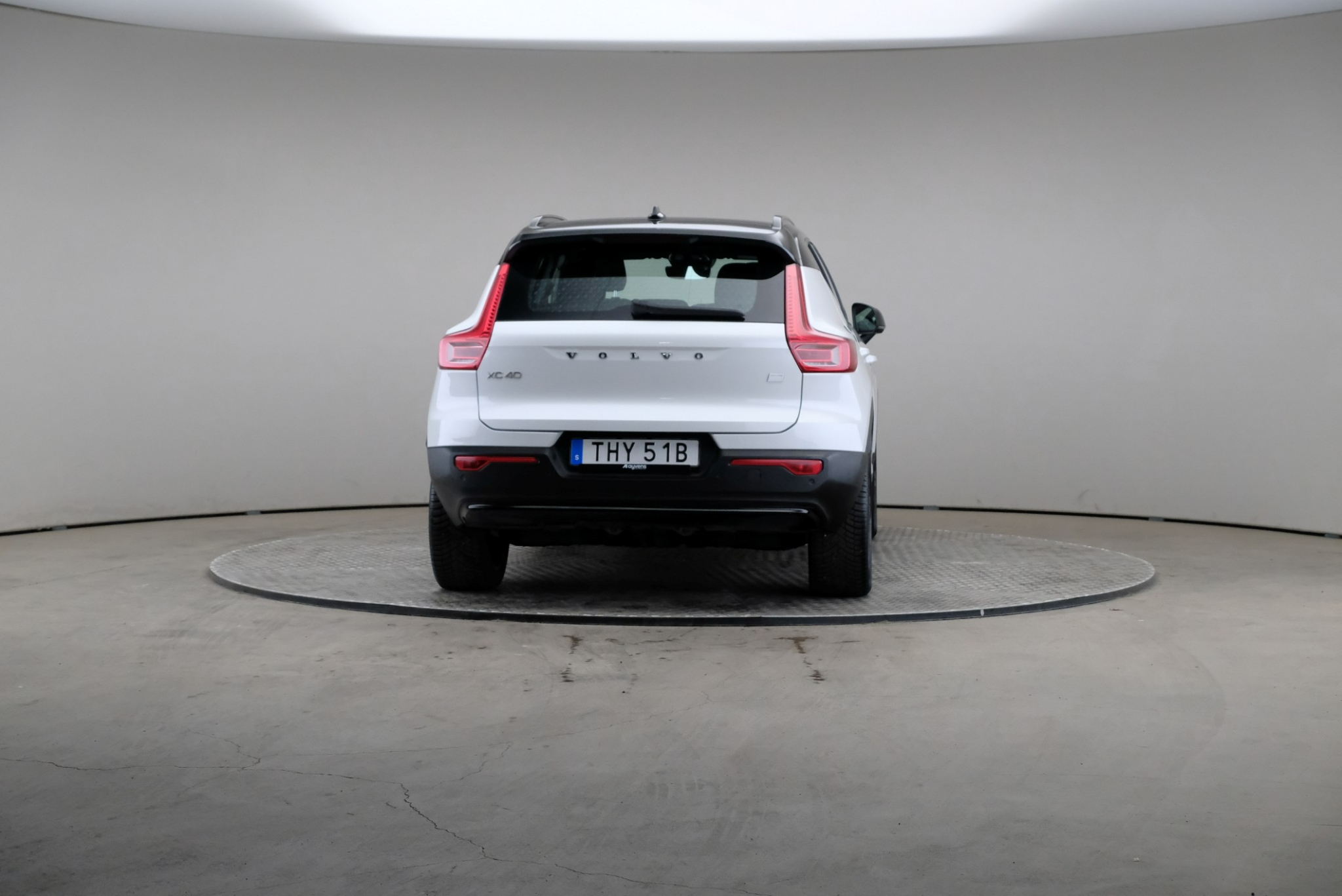 Volvo XC40 Recharge Core Edition 2023, bild 2/10