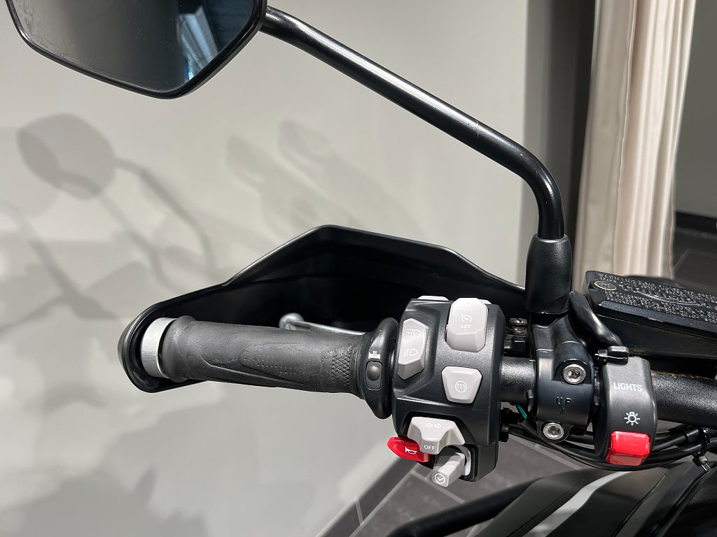 Triumph Tiger 1200 Desert Edition/3 väskor