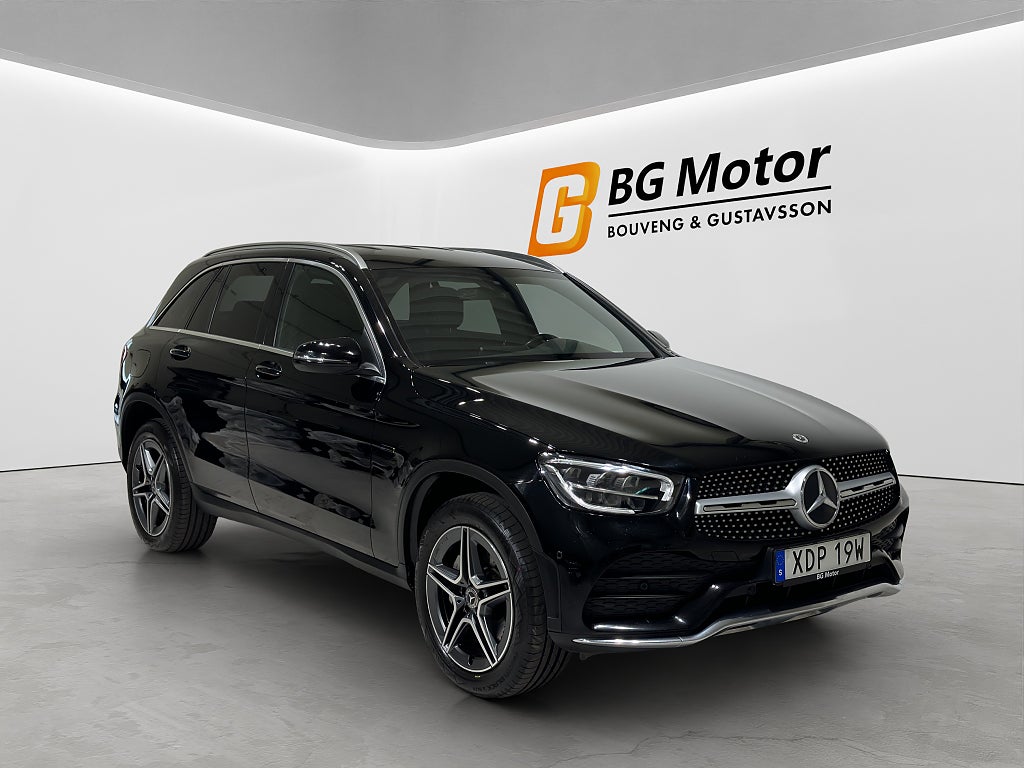 Mercedes-Benz GLC 300 e 320HK 4MATIC AMG Line Backkamera/Värmare/Navi