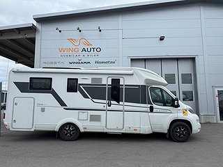 Husbil-halvintegrerad Adria Coral 670 SL AUTOMAT 1 av 10