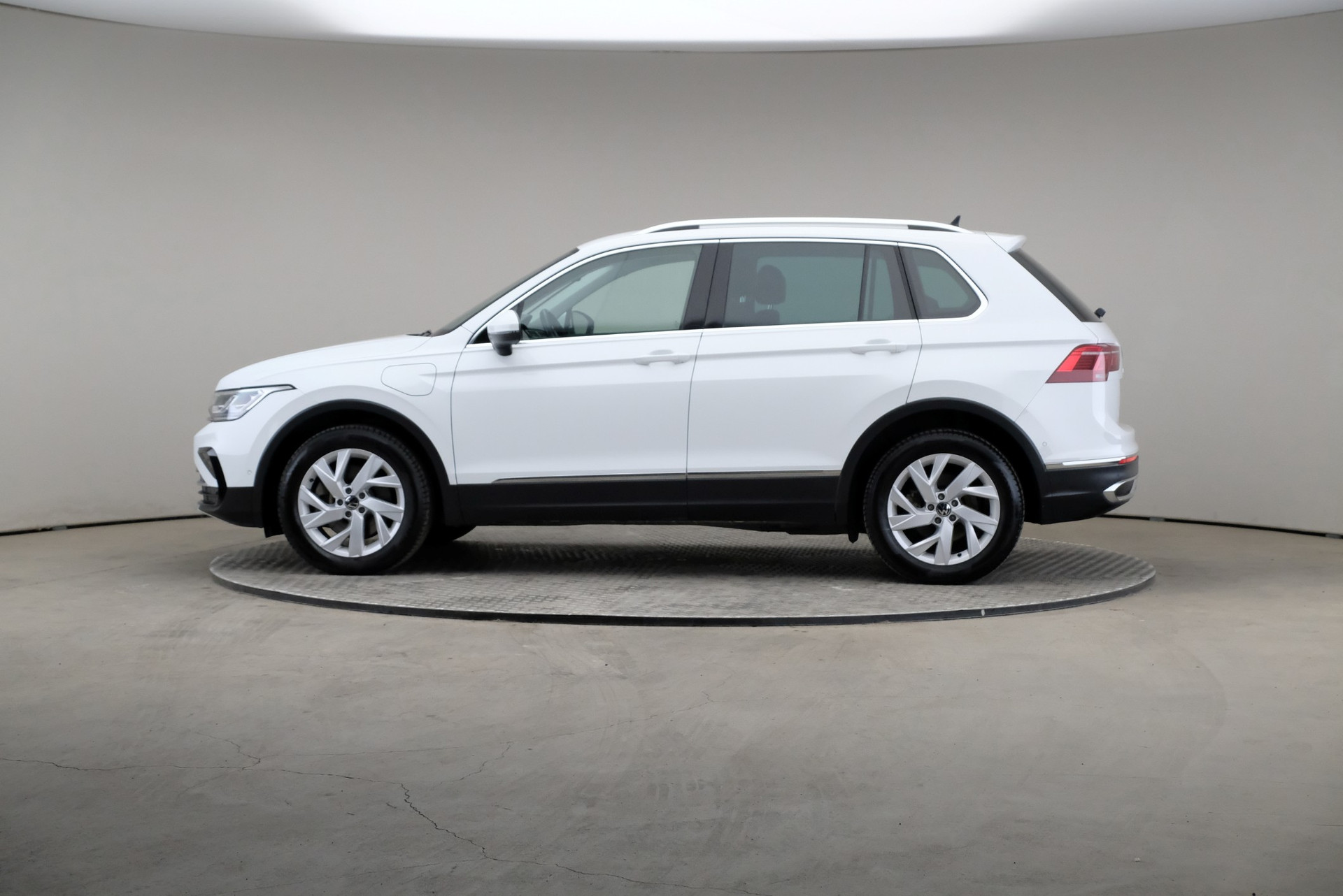 Volkswagen Tiguan 2024, kuva 4/10