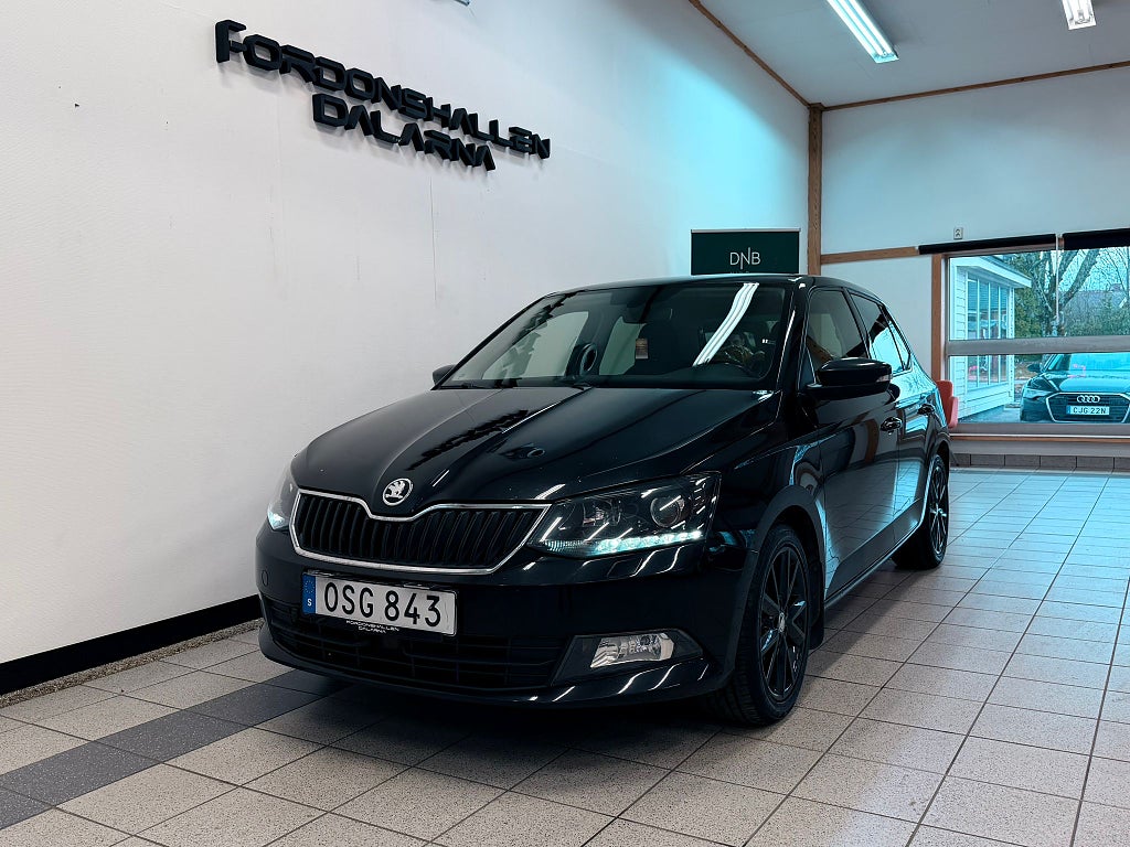 Skoda Fabia 1.2 TSI Style BLACK OPTIK / Kupé-Värmare /Motor värmare
