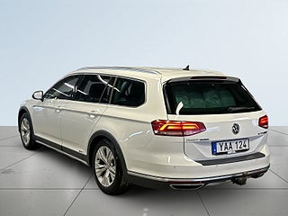 Volkswagen Passat Alltrack 2.0 TDI 4M DSG Drag/Kamera/Dvärm/LEDramp/Skinn/S&V-Däck