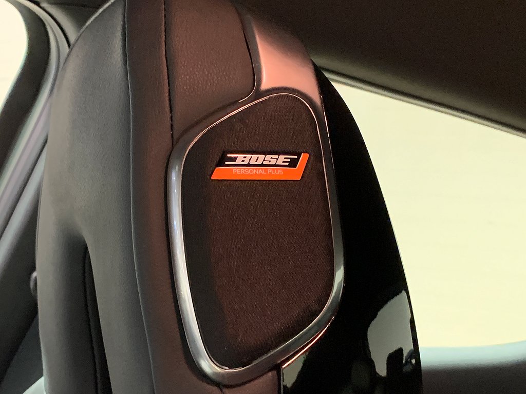 Nissan Juke Hybrid | TEKNA | 19" | BOSE | Läder | MOMS 2024