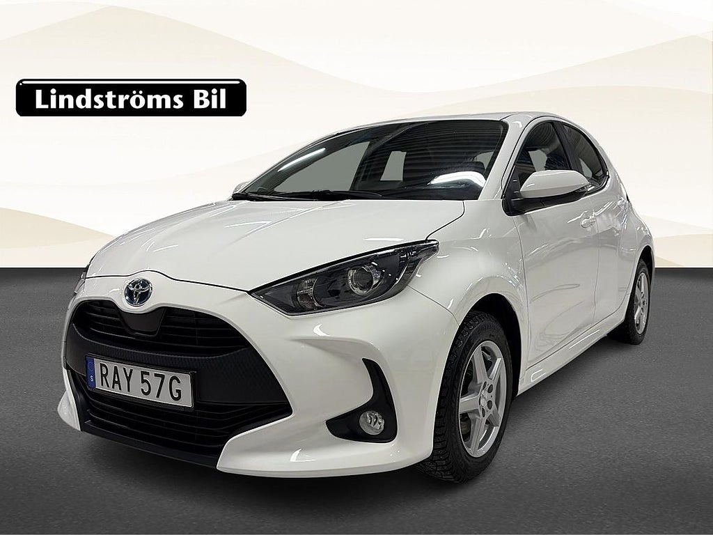Toyota Yaris Hybrid 1.5 Active V-Hjul Moms