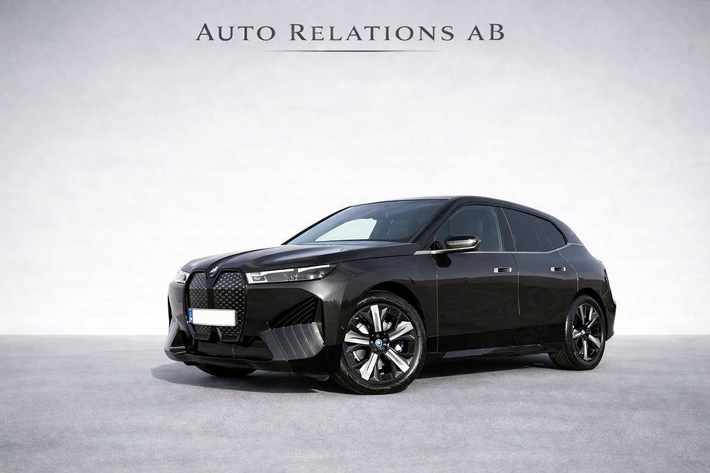 BMW iX xDRIVE 50 SPORT/INNOVATION/EXCLUSIVE/COMFORT MOMS