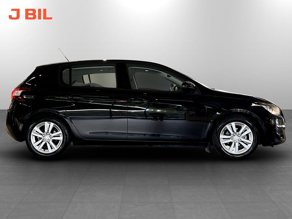 Bild på Peugeot 308 5D Active 1.6 HDi 92hk BACKSENSORER