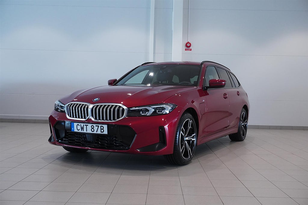 BMW 330e xDrive Touring M-Sport Drag Fartpilot HiFi