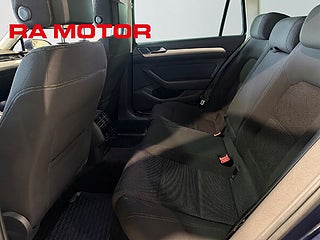 Kombi Volkswagen Passat 9 av 20