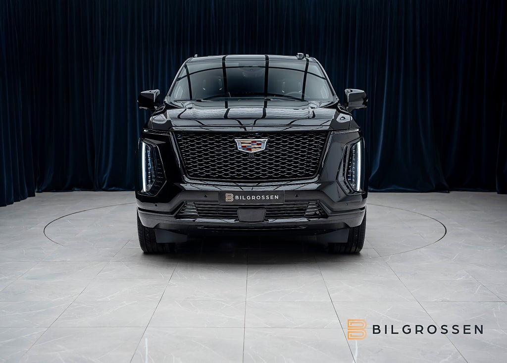 Cadillac Escalade 6.2 V8 4WD Platinum Sport Exclusive Seats 24" MY26