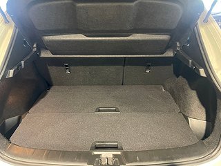 SUV Nissan Qashqai 24 av 24