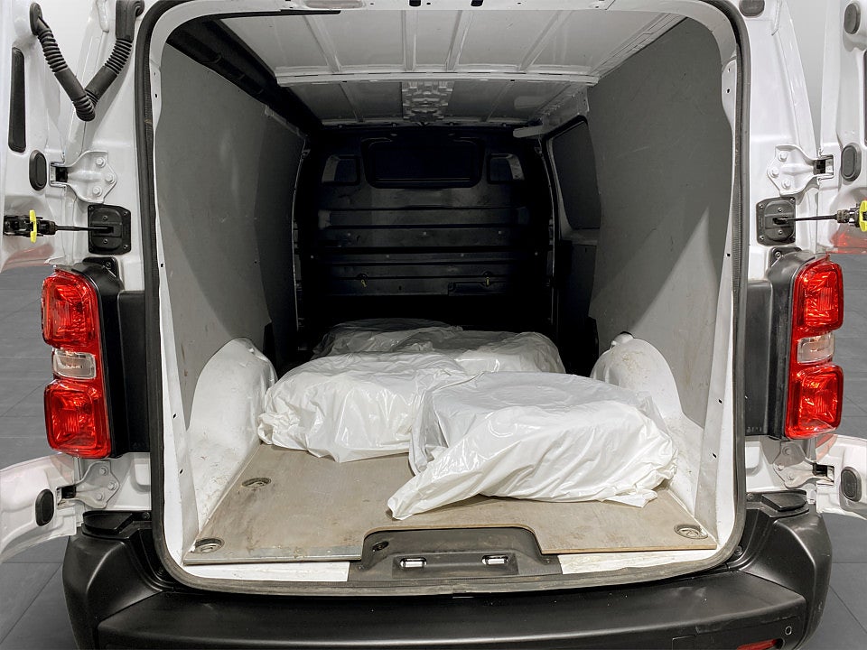 Bild på Peugeot Expert PRO 2.0 BHDi 145hk Aut L3 - DRAG, B-KAMERA