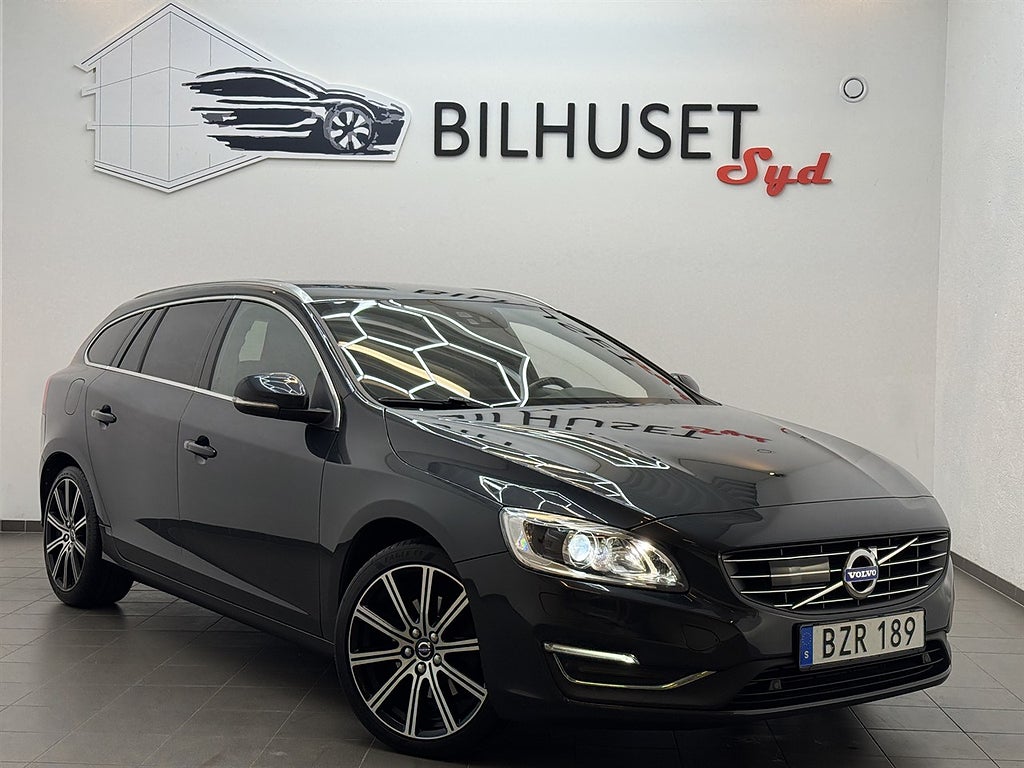 Volvo V60 D4 190hk Summum Värmare/Navi/Bkamera/Krok/Läder