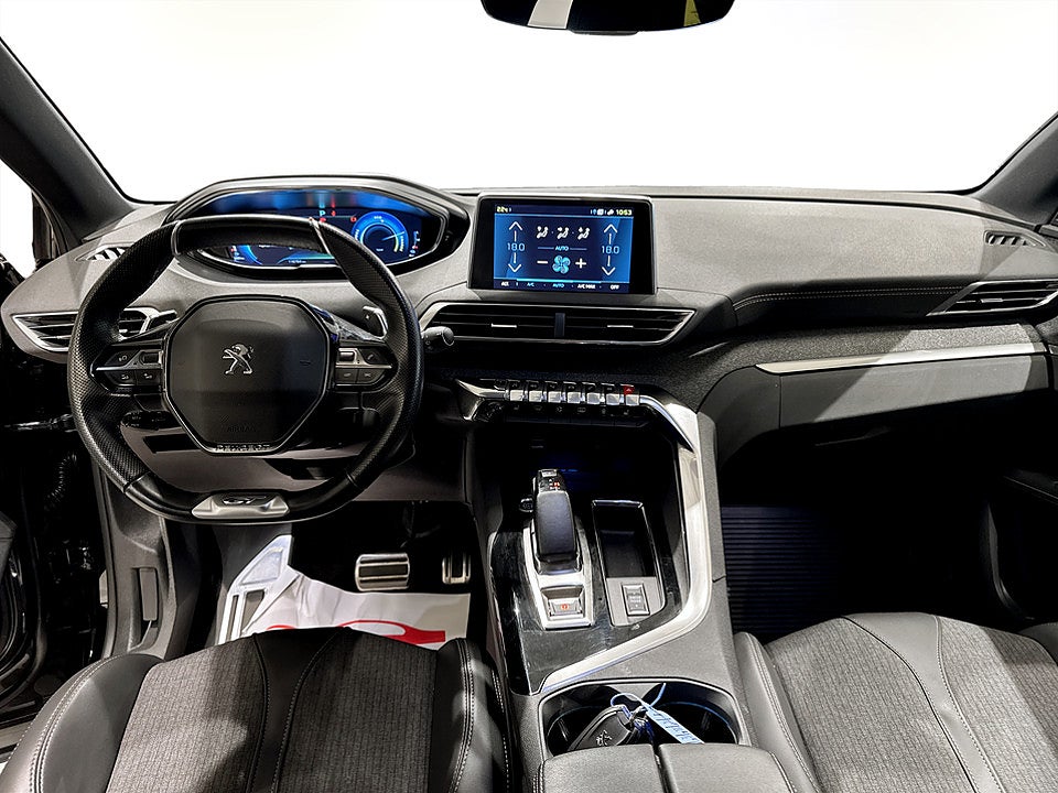 Bild på Peugeot 3008 GT PHEV 225hk Aut CARPLAY NAV