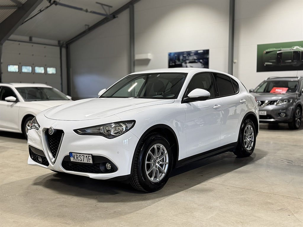 Alfa Romeo Stelvio 2.2 JTD 16V Automatisk, 160hk