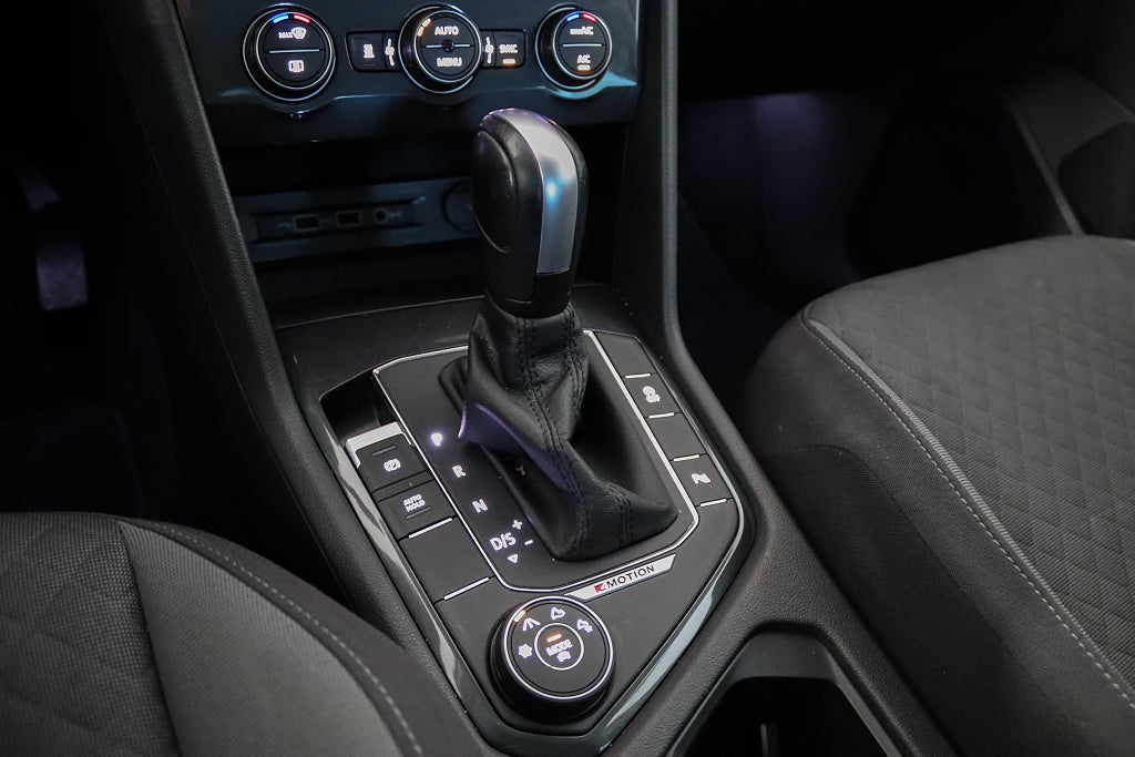 Volkswagen Tiguan 2.0 TSI OPF 4Motion Base Cockpit Värmare