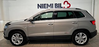 Skoda Karoq 1.0 TSI Style Drag Pvärm Kamera Psens Canton SoV