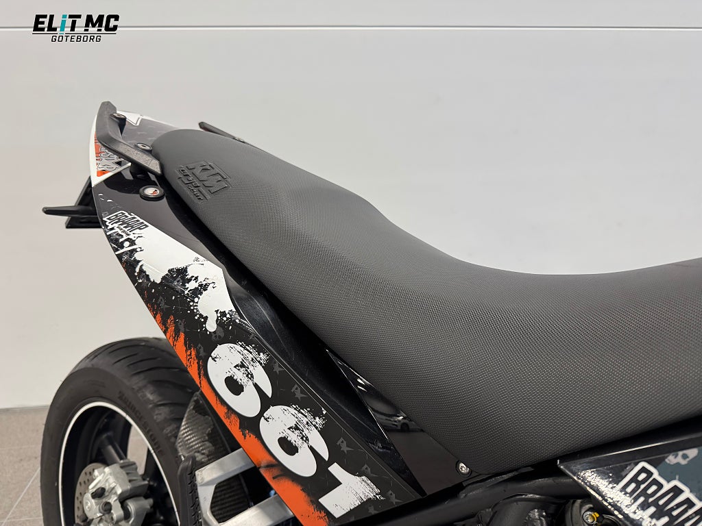 KTM 690 Duke  2008 - miniatyr 4