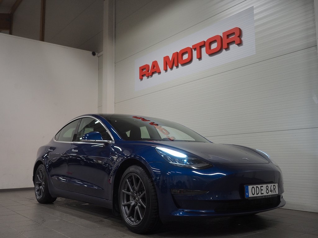 Tesla Model 3 Long Range AWD 440hk | Dragkrok |  Pano | 2020