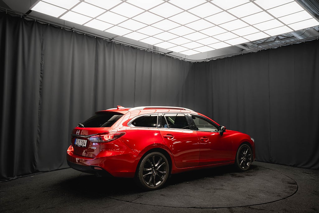 Mazda 6 2.2 SKYACTIV-D AWD OPTIMUM PANO BOSE KAMERA LÄDER 175hk