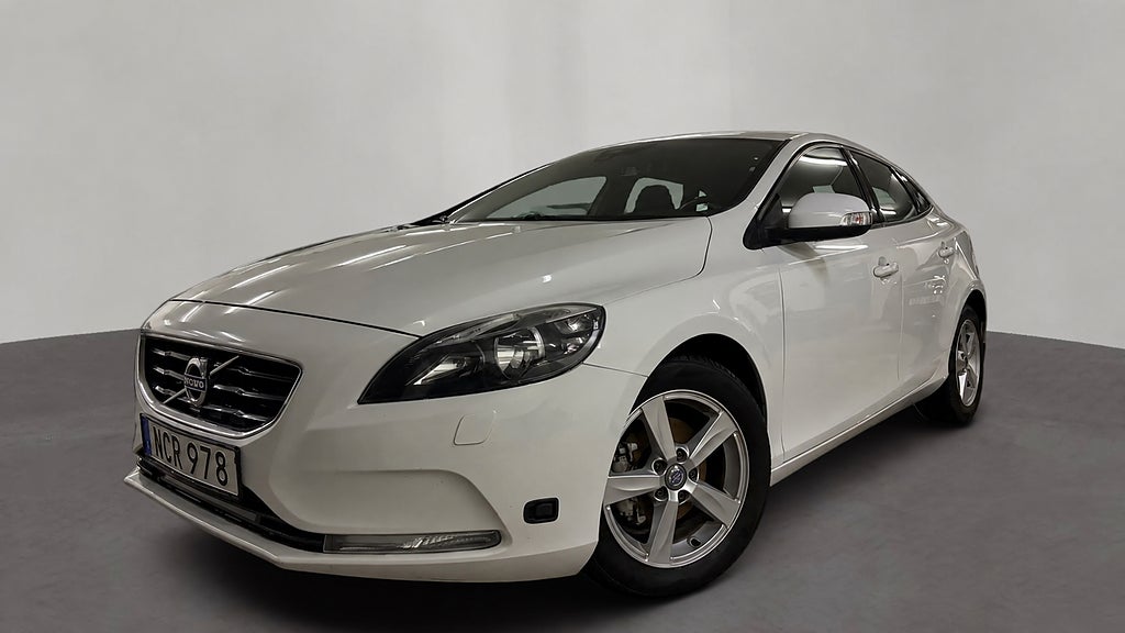 Volvo V40 D2 | Kamrem bytt | Fullservad | Dragkrok | 0% ränta