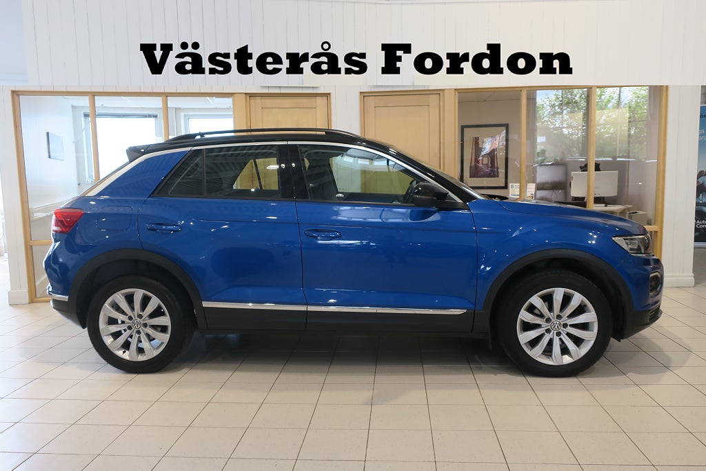 Volkswagen T-Roc 1.0 TSI 4.99% Style Värmare LED P-Sensorer Carplay 