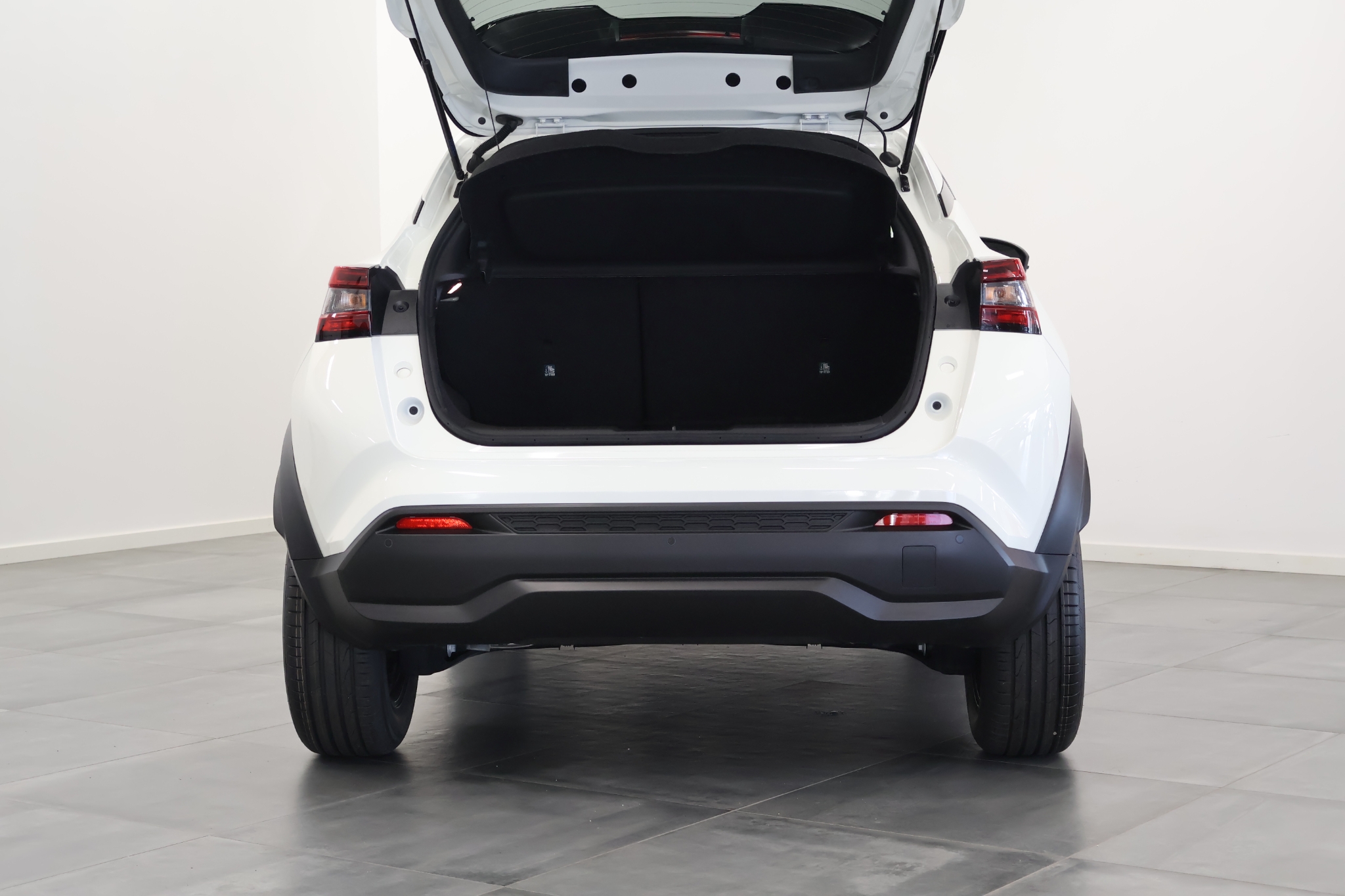 Nissan Juke N-Connecta 2026, bild 5/10
