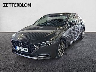 Sedan Mazda 3