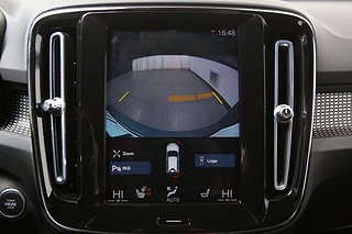 SUV Volvo XC40 12 av 16