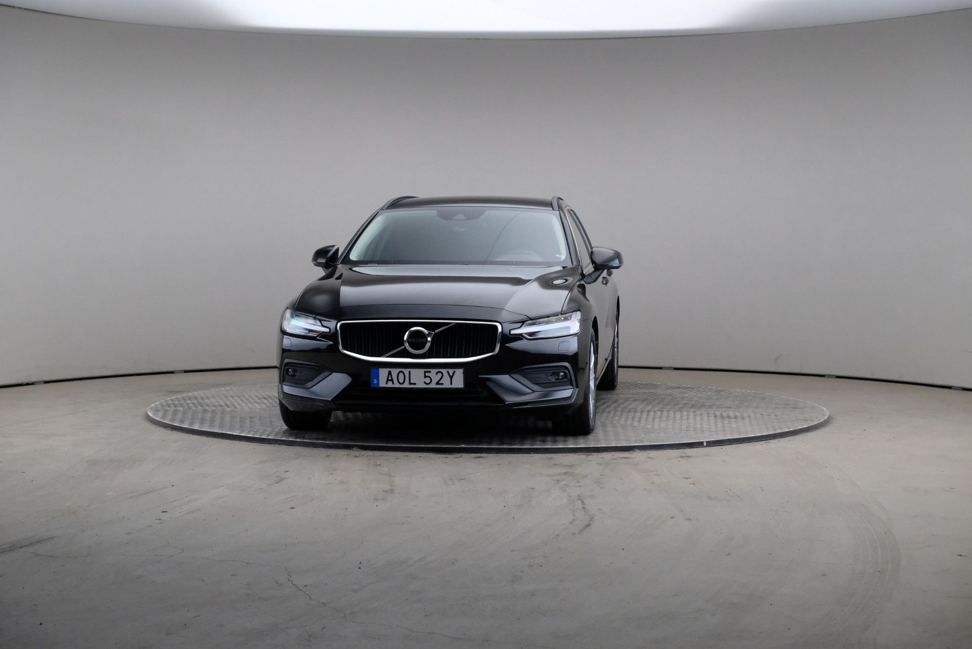 Volvo V60 B4 197hk Momentum Adv 2022, bild 3/10