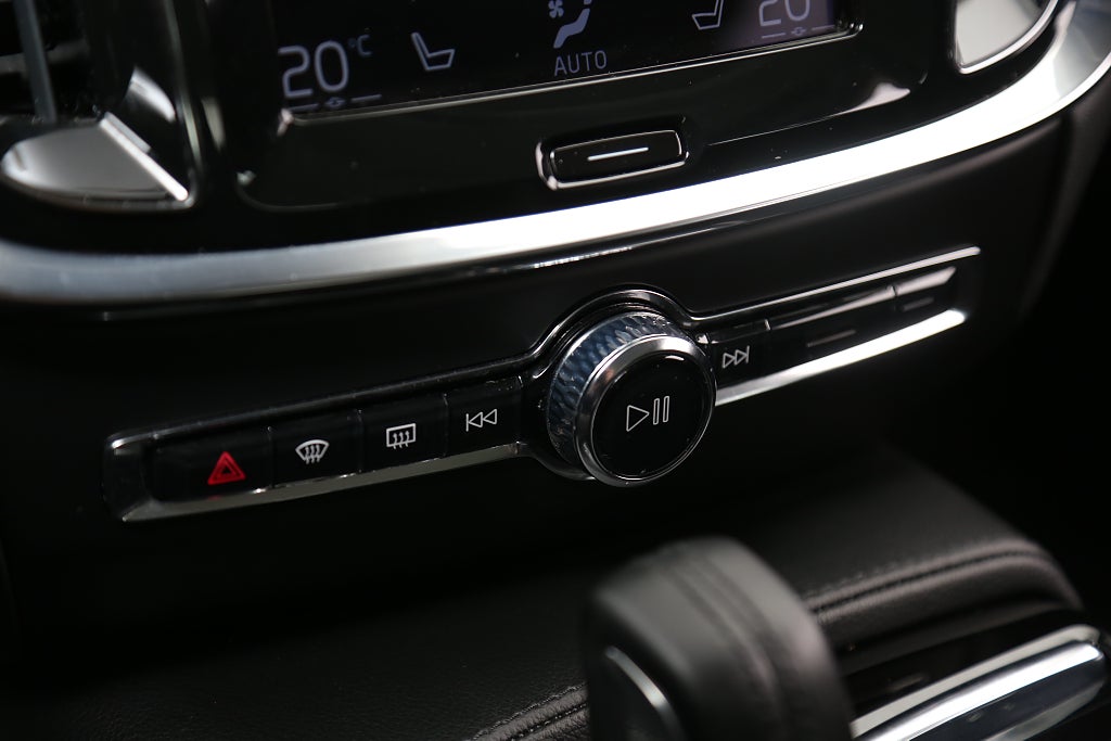 Volvo V60 Recharge T6 AWD Inscription Expression Aut Drag Leasbar 2021
