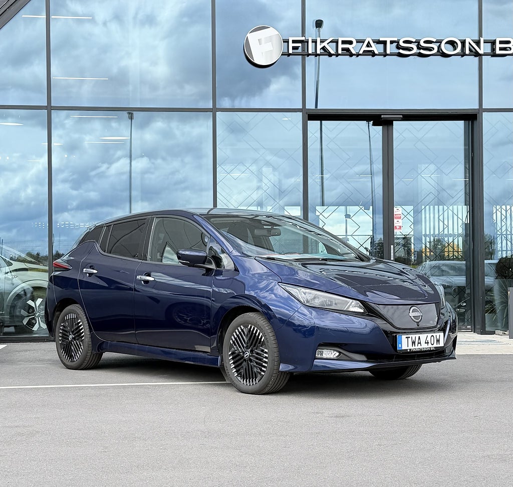 Nissan Leaf N-Connecta 39 Kwh / Navi / 360 kamera