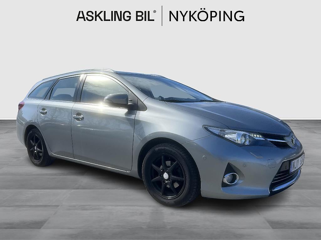 Toyota Auris 2013 - miniatyr 12