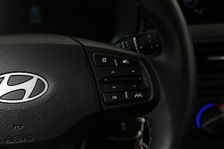 Halvkombi Hyundai i10 12 av 17