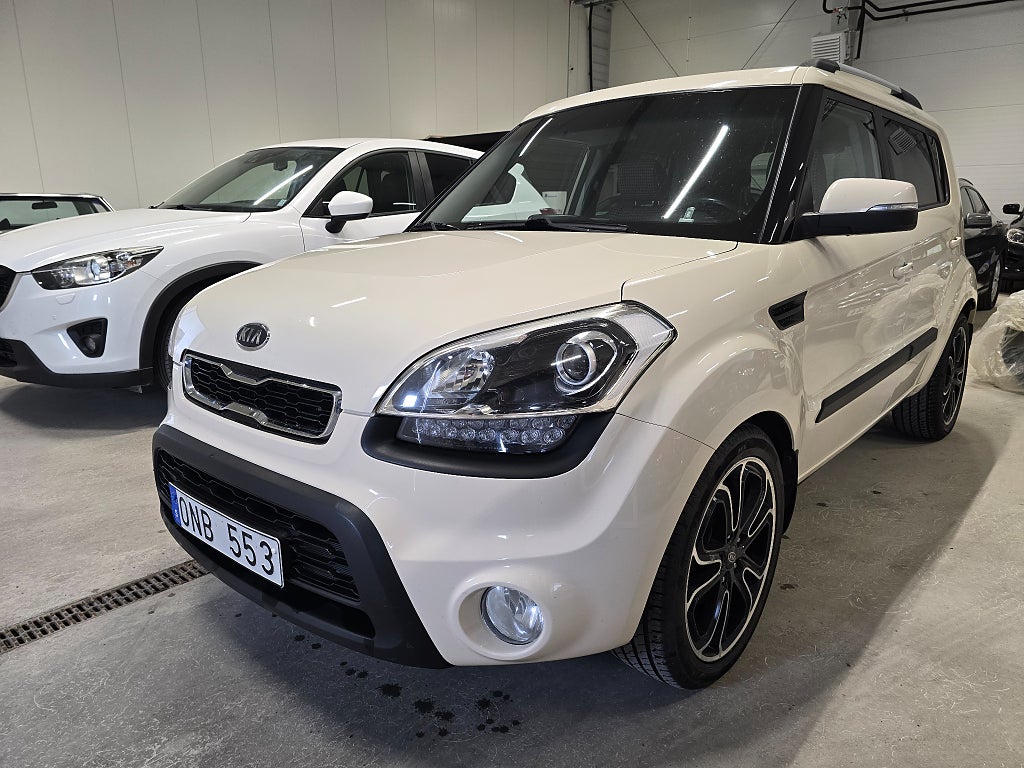 Kia Soul 1.6 CRDi *Dragkrok *Vinterhjul