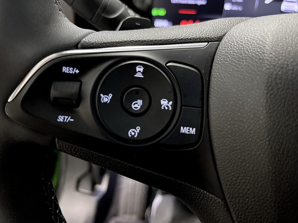 Bild på Opel Opel Ultimate 1.2 PT 130hk Aut - B-KAMERA, CARPLAY