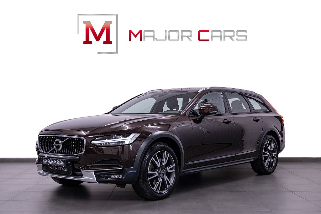 Volvo V90 Cross Country D4 AWD Pro Polestar Skinn Kamera Maple Drag 200hk