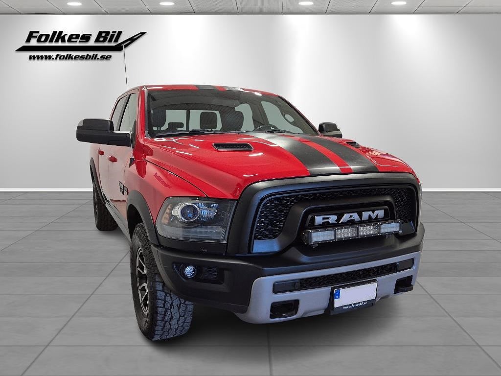 Dodge RAM 1500 Crew Cab Rebel 5.7L V8 HEMI Luftfj. Vhjul