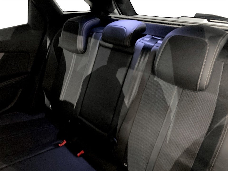 Bild på Peugeot 3008 GT Black Pack 1.2 PT 130hk Aut - B-KAMERA, CARPLAY