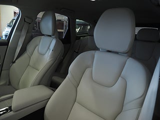SUV Volvo XC60 18 av 25