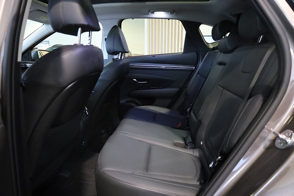 Hyundai Tucson Hybrid AWD Advanced Pano 360° Navi Krell Läder Keyless 2023