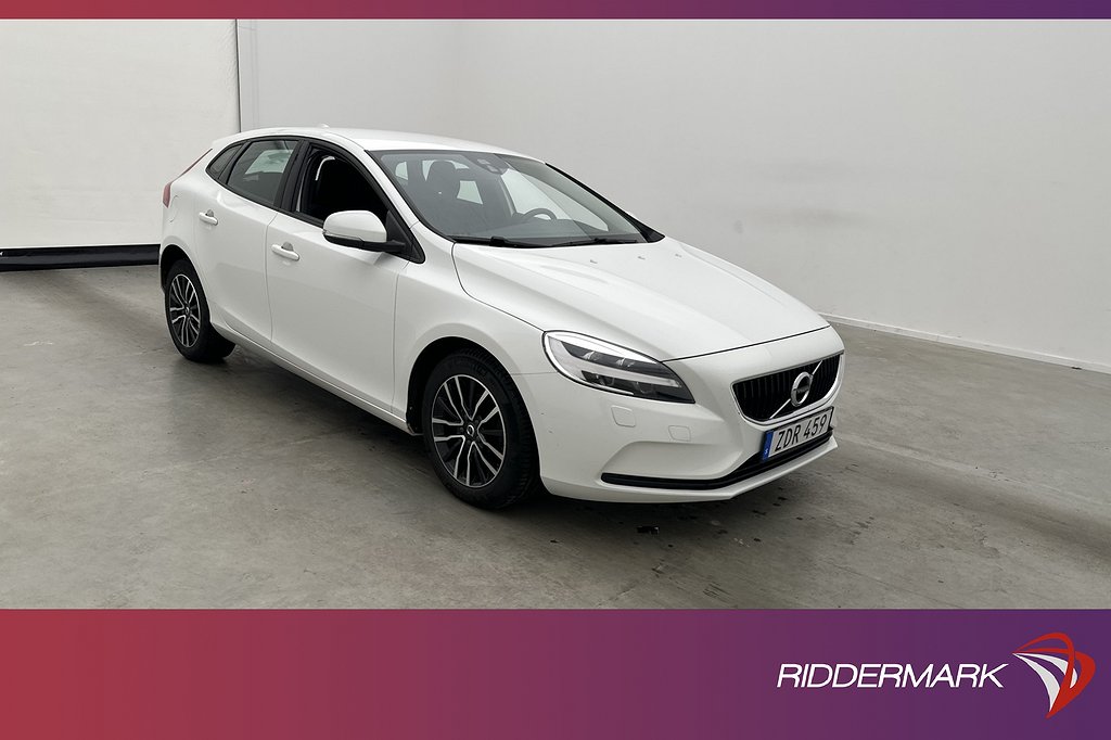 Volvo V40 D2 120hk Momentum VOC Värm Navi Sensorer Drag