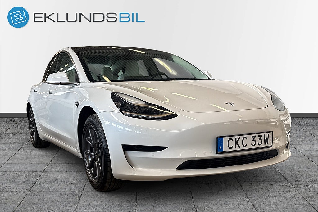 Tesla Model 3 2020