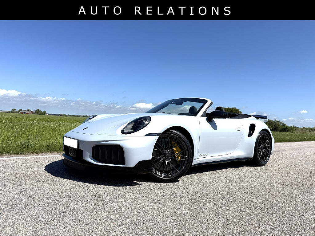 Porsche 911 Turbo S 992.2 Cab 3.6 711Hk FACELIFT SE SPEC Svensksåld 1 Ägare