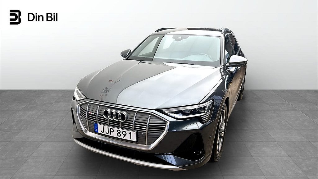 Audi E-Tron 55 quattro S LINE 408HK