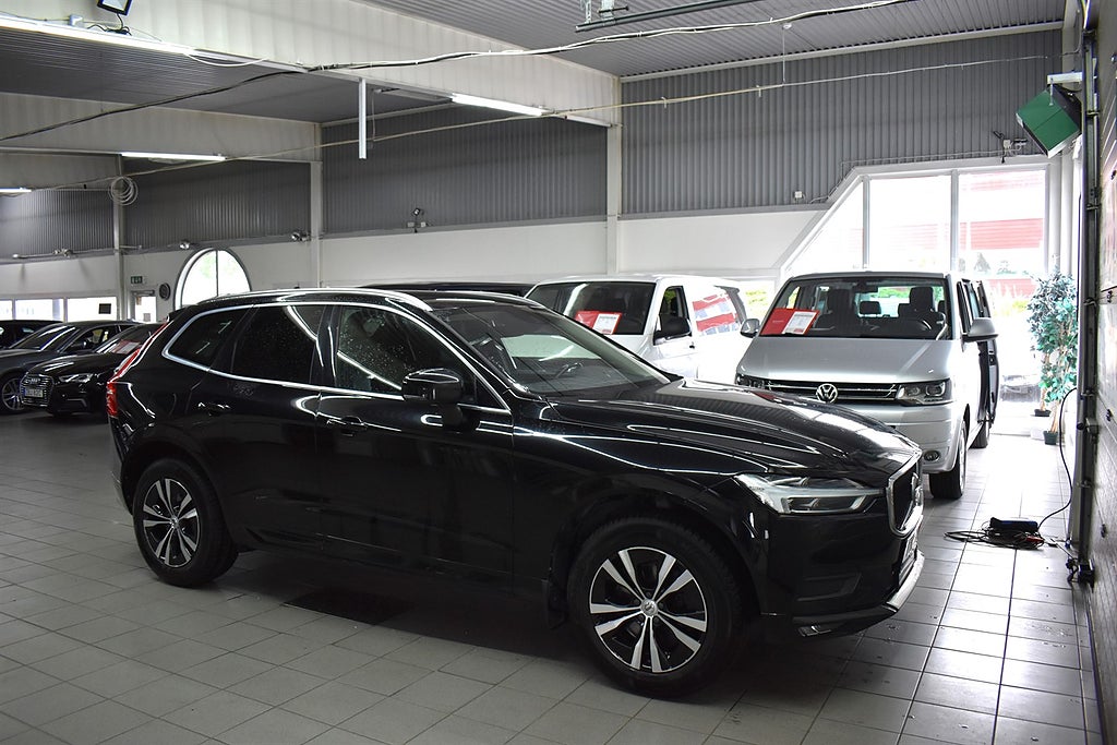 Volvo XC60 B5 AWD Geartronic, 250hk Momentum  SE III B kam Navi