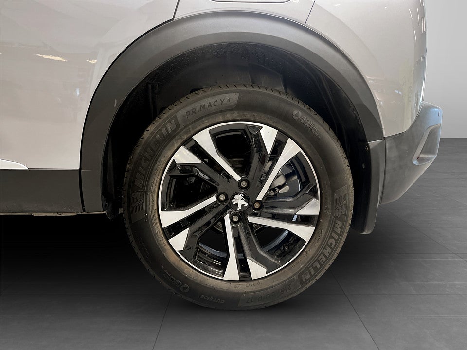 Bild på Peugeot 2008 ALLURE 1.2 PT 130hk AUT 