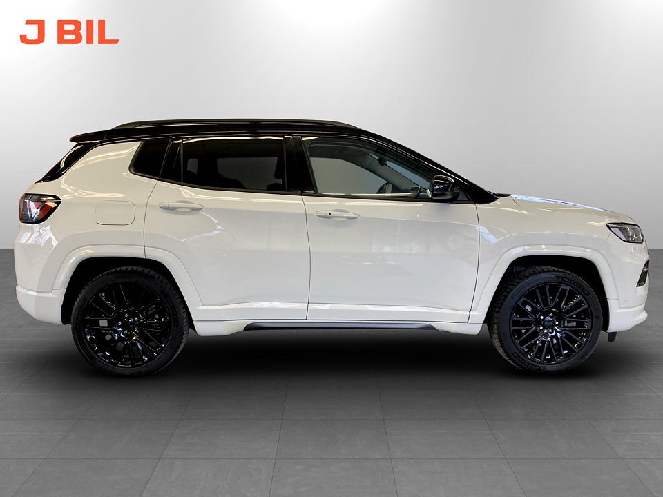 Bild på Jeep Compass PHEV S 4xe 240hk Aut AWD B-KAMERA ELSTOL CARPLAY