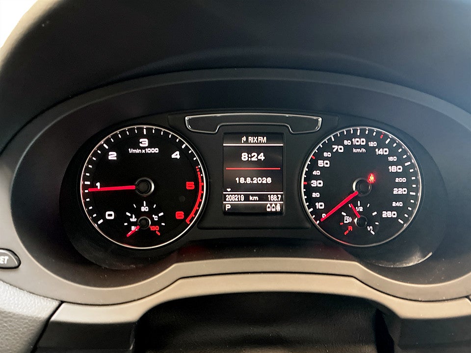 Bild på Audi Q3 Quattro 2.0 TDi 150hk Aut DRAG